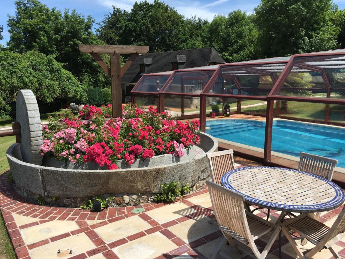 Maison Avec Piscine A Honfleur Villa Genneville Exterior photo